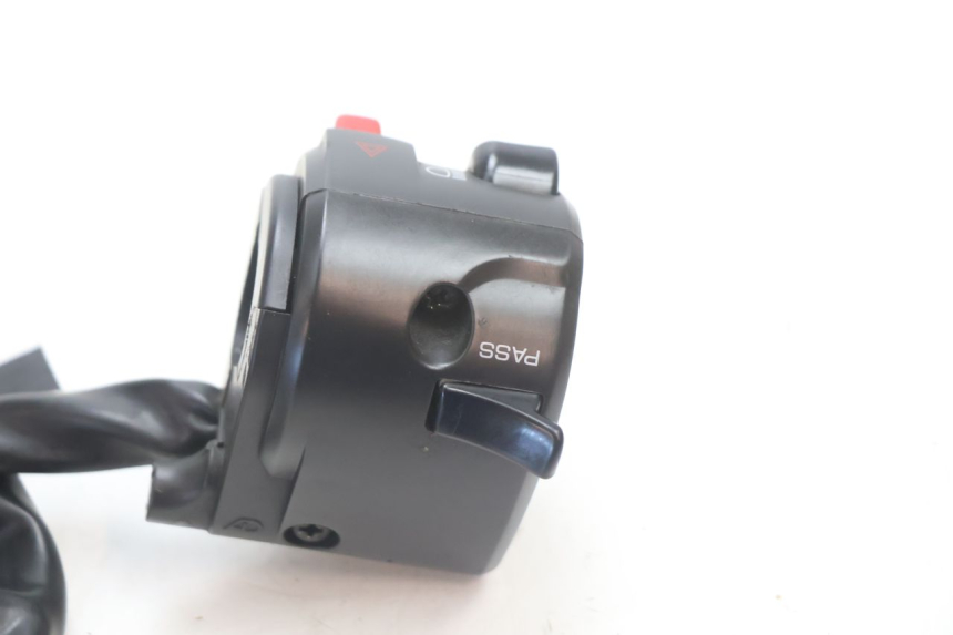 photo de LINKER SCHAKELAAR KAWASAKI ER-6 ER6 N 650 (2005 - 2009) - Technische close-up