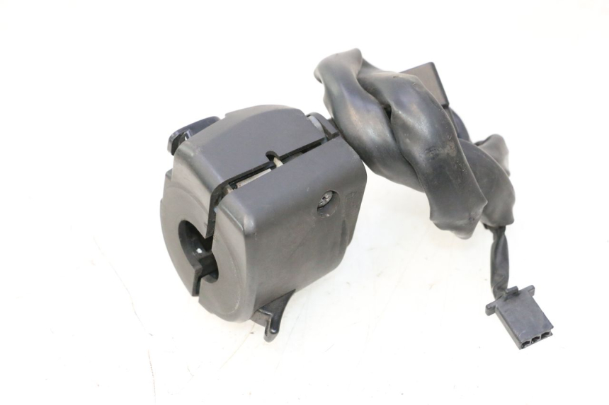 photo de LINKER SCHAKELAAR KAWASAKI ER-6 ER6 N 650 (2005 - 2009) - Detail van het onderdeel