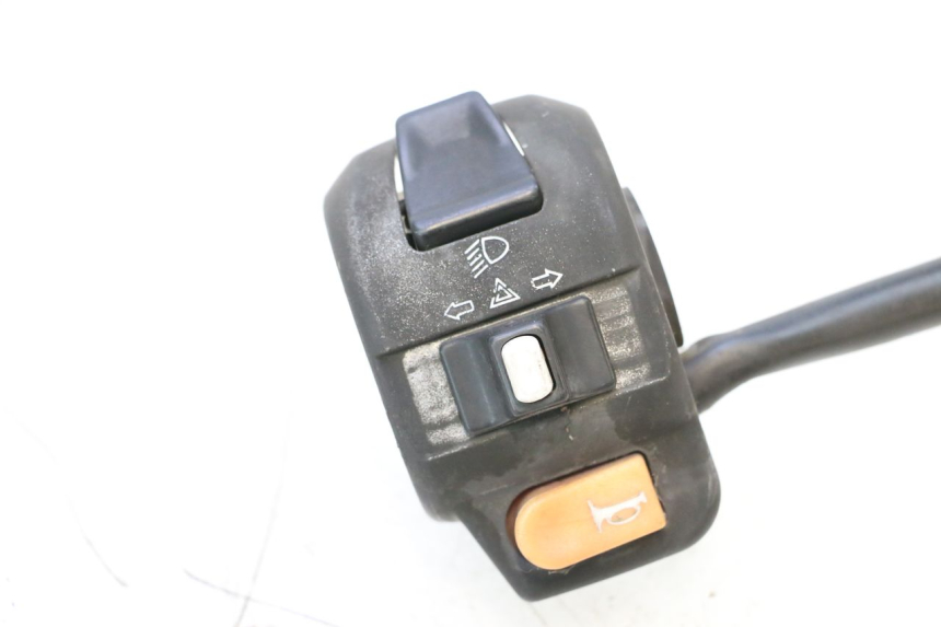 photo de LINKER STUURSCHAKELAAR JM MOTORS EVOLIS 4T 50 (2018 - 2022) - Detail van het onderdeel