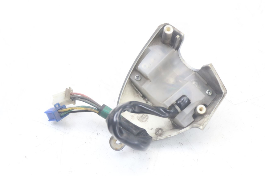 photo de LINKER STUURSCHAKELAAR MBK FLAME X 125 (2004 - 2007) - Bevestigingspunten