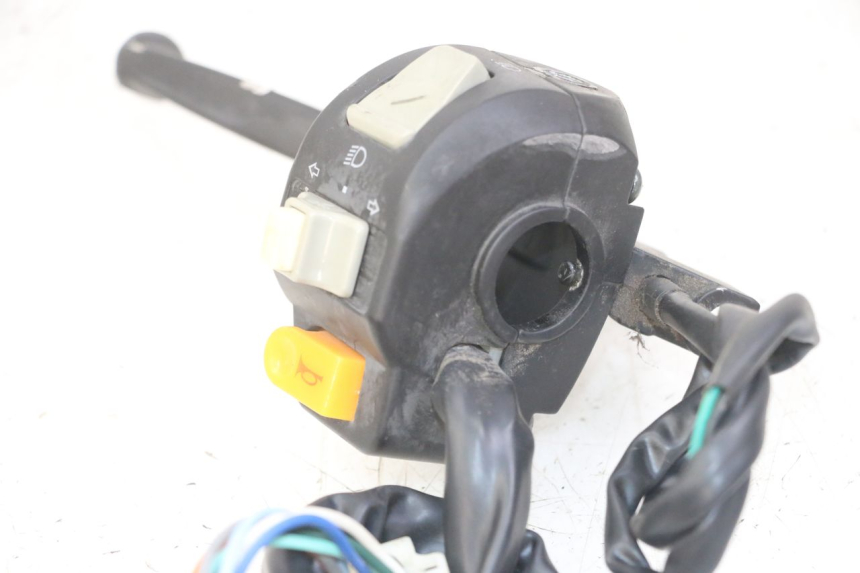 photo de LINKER STUURSCHAKELAAR VENESI FLY RETRO 4T 50 (2020 - 2025) - Detail van het onderdeel