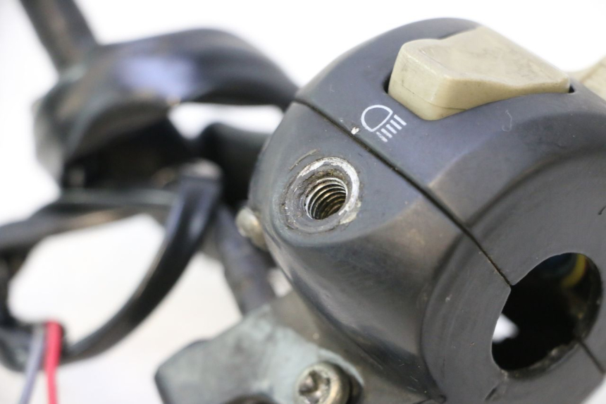 photo de LINKER SCHAKELAAR KEEWAY FOCUS 50 (2006 - 2009) - Gecontroleerd onderdeel