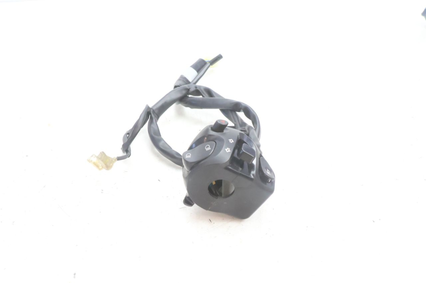 photo de LINKER STUURSCHAKELAAR YAMAHA FZ8 800 (2010 - 2016) - Zoom op gebruiksstaat