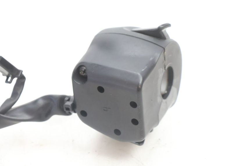 photo de LINKER STUURSCHAKELAAR YAMAHA FZ8 800 (2010 - 2016) - Overzicht