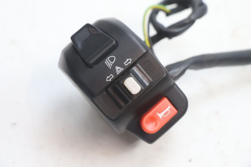 photo de LINKER SCHAKELAAR VASTRO GP 2T 50 (2013 - 2017) - Detail van het onderdeel