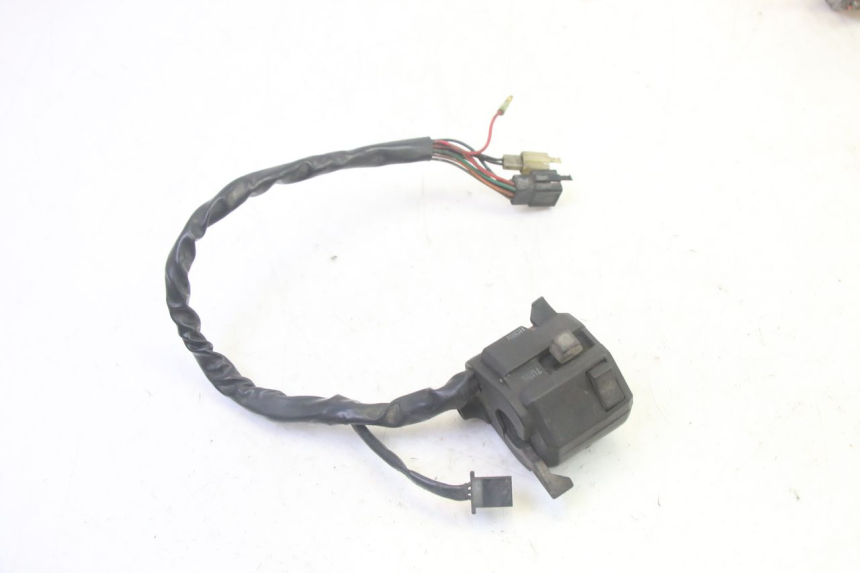 photo de LINKER STUURSCHAKELAAR KAWASAKI GPX R WARBIRD 600 (1988 - 1993) - Andere kijkhoek