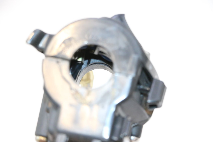 photo de LINKER STUURSCHAKELAAR KYMCO GRAND DINK 125 (2008 - 2014) - Technische close-up