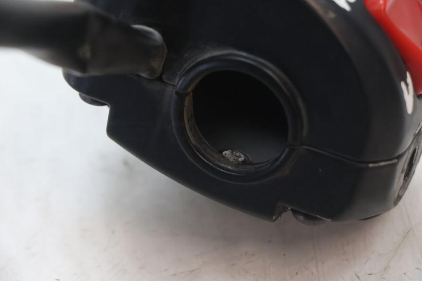 photo de LINKER STUURSCHAKELAAR TNT MOTOR GRIDO 2T 50 (2010 - 2019) - Bevestigingspunten