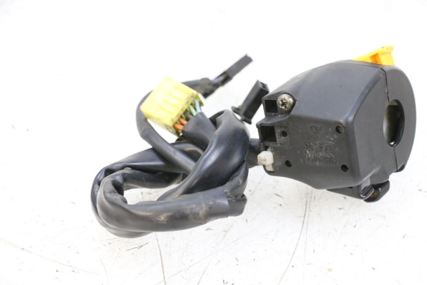photo de LINKER STUURSCHAKELAAR SUZUKI GSXR GSX-R 1000 (2003 - 2004) - Andere kijkhoek