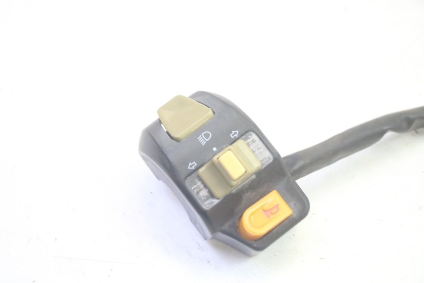 photo de LINKER STUURSCHAKELAAR EUROCKA GTR 50 (2018 - 2021) - Detail van het onderdeel