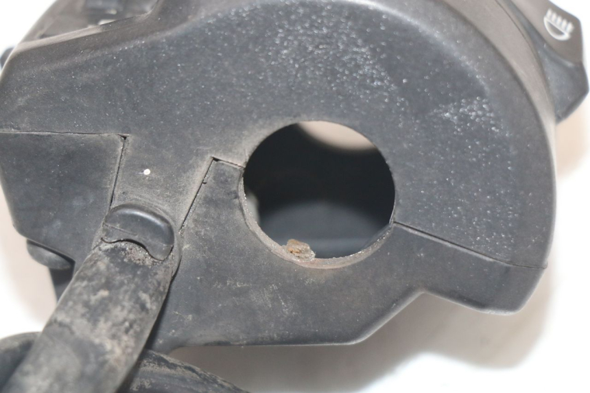 photo de LINKER STUURSCHAKELAAR HONDA PCX (JF28) 125 (2009 - 2011) - Bevestigingspunten