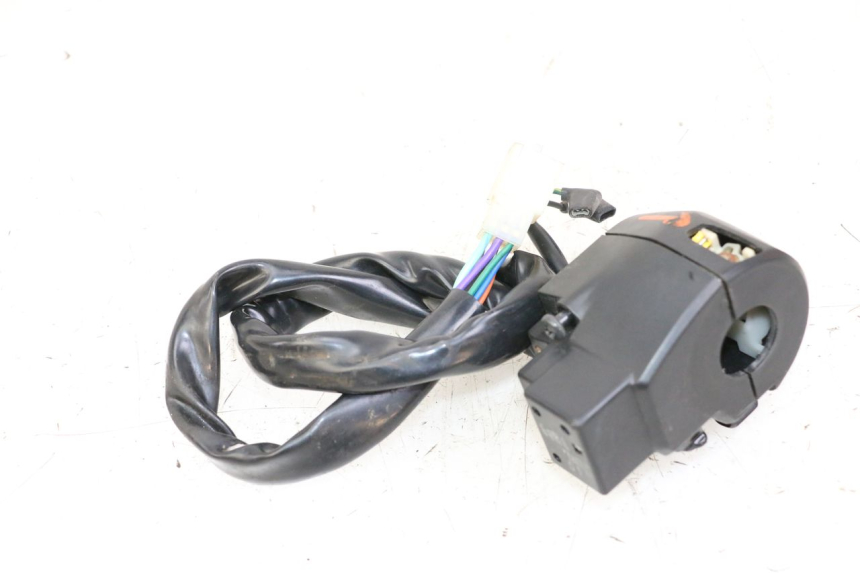 photo de LINKER STUURSCHAKELAAR SYM JOYMAX 125 (2010 - 2017) - Bevestigingspunten