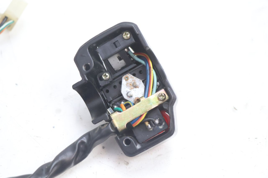 photo de LINKER STUURSCHAKELAAR RIDE JUMP 2T 50 (2012 - 2017) - Technische close-up