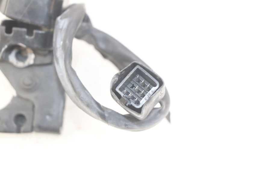 photo de LINKER STUURSCHAKELAAR PEUGEOT KISBEE 2T 50 (2010 - 2017) - Detail van het onderdeel