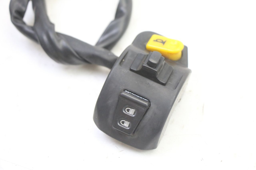 photo de LINKER STUURSCHAKELAAR PEUGEOT KISBEE 2T 50 (2010 - 2017) - Andere kijkhoek