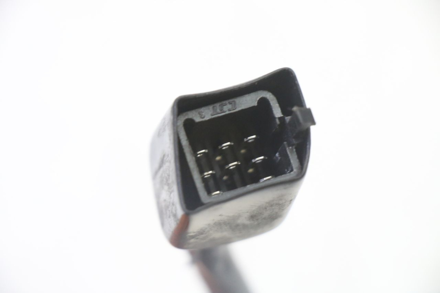 photo de LINKER STUURSCHAKELAAR PEUGEOT KISBEE 2T 50 (2010 - 2017) - Technische close-up