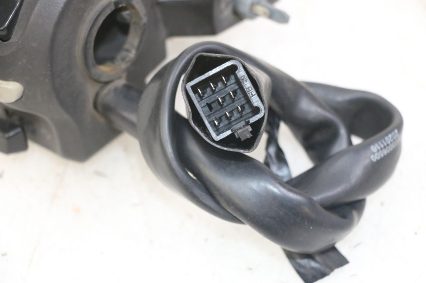 photo de LINKER STUURSCHAKELAAR PEUGEOT KISBEE 4T 50 (2018 - 2022) - Overzicht