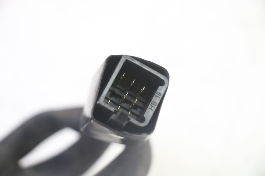 photo de LINKER STUURSCHAKELAAR PEUGEOT KISBEE 4T 50 (2018 - 2022) - Technische close-up