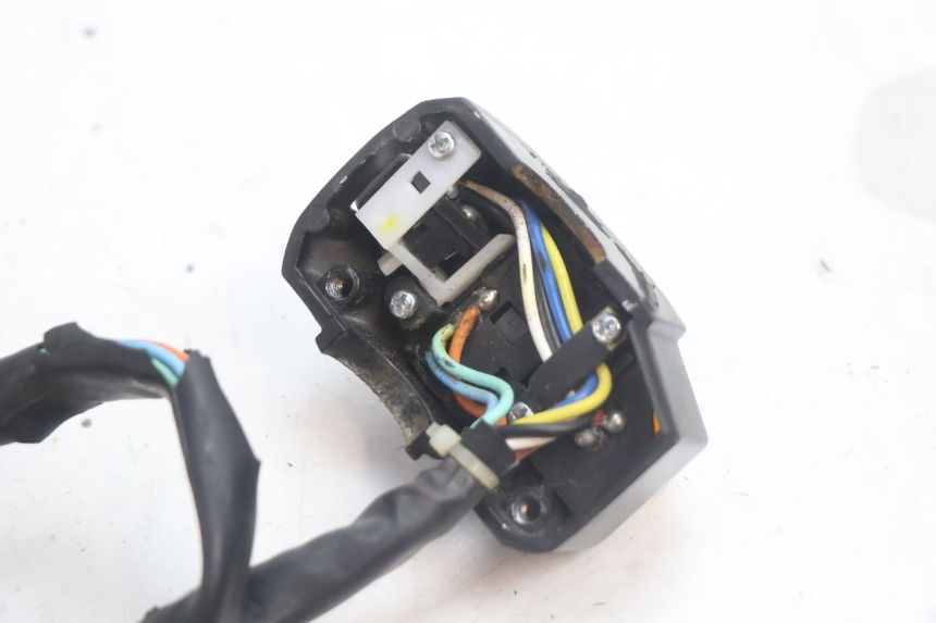 photo de LINKER STUURSCHAKELAAR PEUGEOT KISBEE 4T 50 (2010 - 2017) - Overzicht