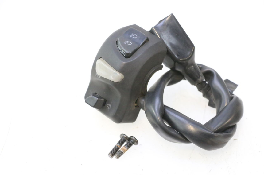 photo de LINKER SCHAKELAAR PEUGEOT KISBEE 4T 50 (2023 - 2026) - Detail van het onderdeel