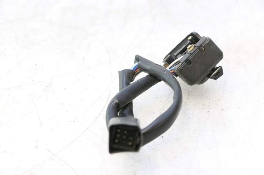 photo de LINKER STUURSCHAKELAAR PEUGEOT KISBEE 4T 50 (2018 - 2022) - Detail van het onderdeel