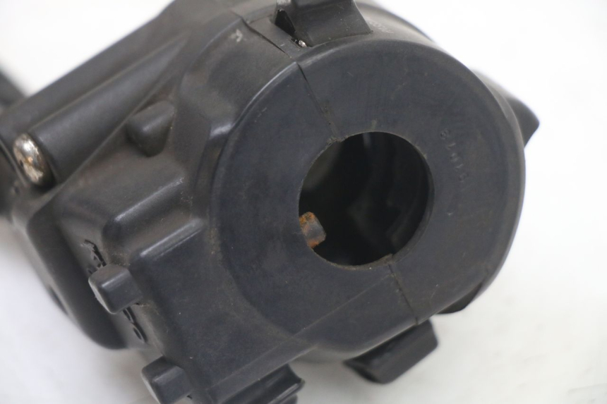 photo de LINKER STUURSCHAKELAAR KYMCO DINK STREET 125 (2009 - 2014) - Bevestigingspunten