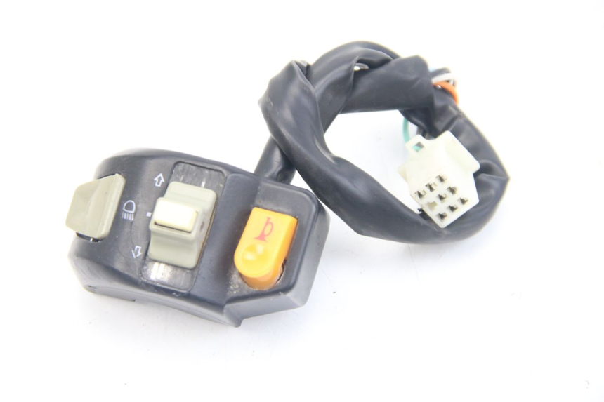 photo de LINKER STUURSCHAKELAAR VENESI LOWIGI RETRO JJ50QT-3 50 (2020 - 2022) - Zoom op gebruiksstaat