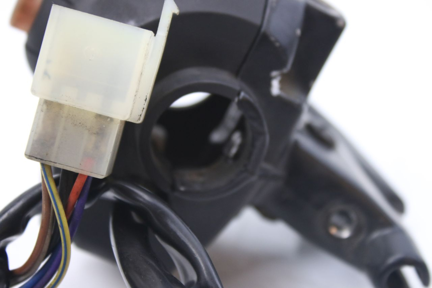 photo de LINKER STUURSCHAKELAAR PEUGEOT LUDIX 50 (2008 - 2017) - Technische close-up