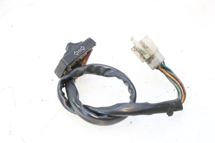 photo de LINKER STUURSCHAKELAAR PEUGEOT LUDIX ONE 50 (2004 - 2006) - Technische close-up