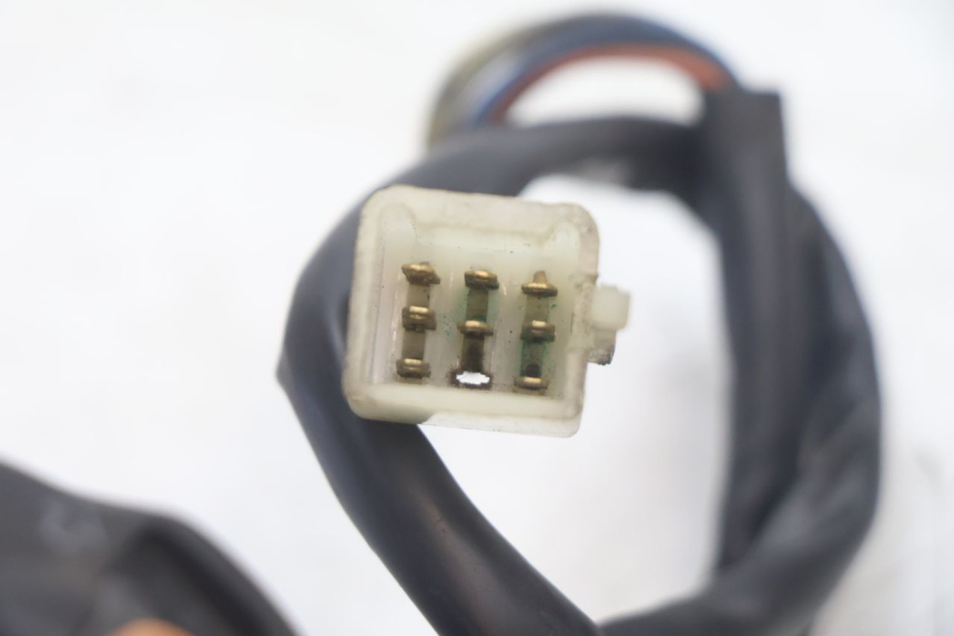 photo de LINKER SCHAKELAAR PEUGEOT LUDIX PRO 2T 50 (2010 - 2017) - Technische close-up