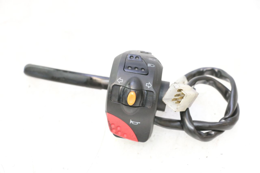 photo de LINKER STUURSCHAKELAAR PEUGEOT LUDIX SNAKE 2T 50 (2004 - 2014) - Hoofdaanzicht