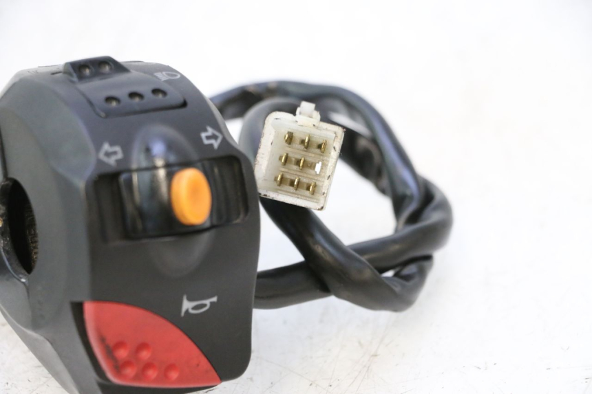 photo de LINKER STUURSCHAKELAAR PEUGEOT LUDIX SNAKE 2T 50 (2004 - 2014) - Overzicht