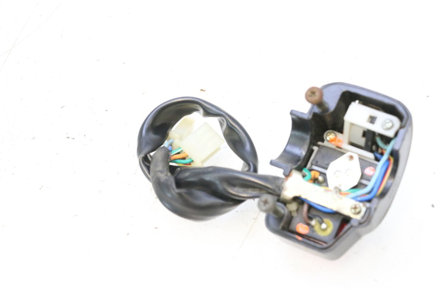 photo de LINKER SCHAKELAAR KEEWAY MATRIX RX9 125 (2006 - 2007) - Andere kijkhoek