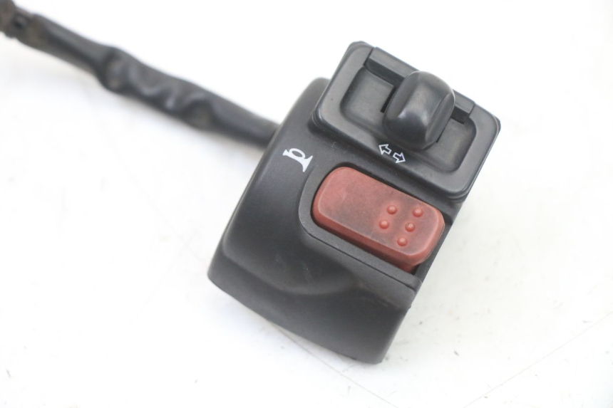 photo de LINKER STUURSCHAKELAAR MBK BOOSTER NEXT GENERATION 50 (1995 - 1998) - Zoom op gebruiksstaat