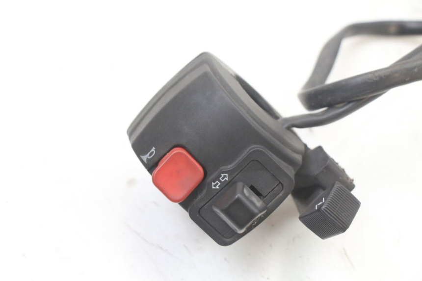 photo de LINKER STUURSCHAKELAAR MBK X-LIMIT XLIMIT 50 (2007 - 2012) - Detail van het onderdeel