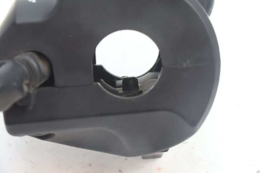 photo de LINKERSCHAKELAAR YAMAHA N-MAX NMAX 125 (2021 - 2024) - Overzicht