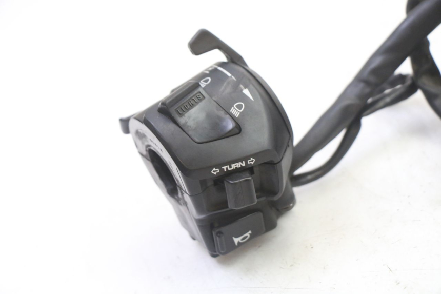 photo de LINKER STUURSCHAKELAAR HONDA NTV DEAUVILLE 650 (2001 - 2006) - Andere kijkhoek