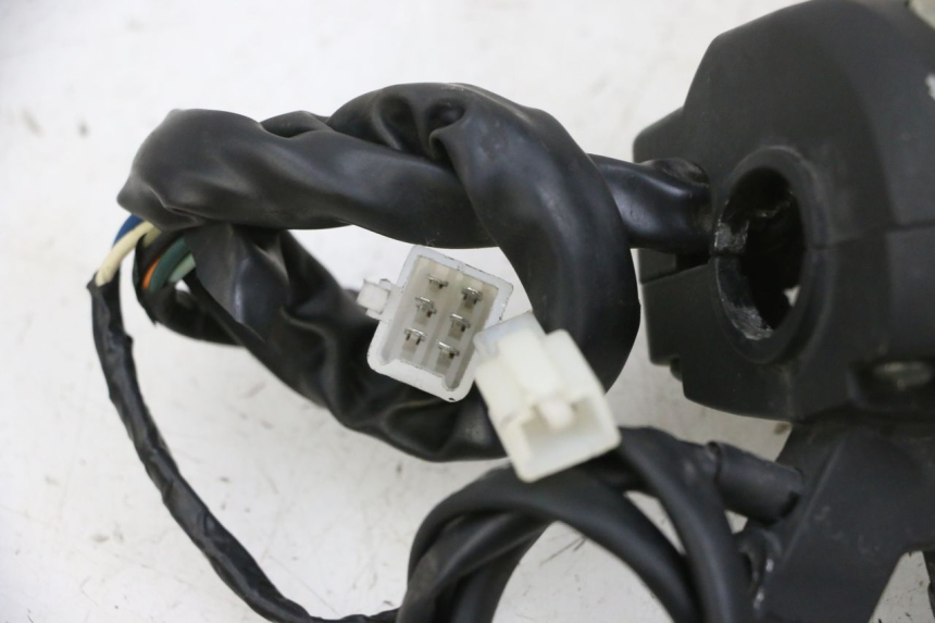 photo de LINKER STUURSCHAKELAAR JM MOTORS OLDIES 4T 50 (2010 - 2020) - Andere kijkhoek