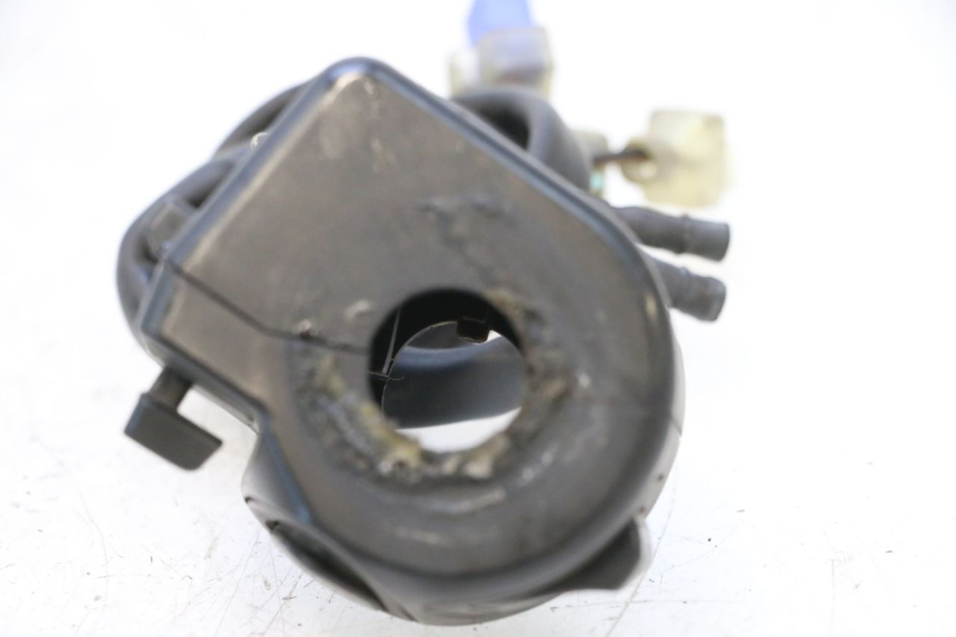 photo de LINKER STUURSCHAKELAAR HONDA PCX (JF57/JF64) 125 (2014 - 2018) - Andere kijkhoek