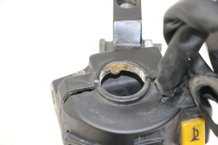 photo de LINKER STUURSCHAKELAAR PEUGEOT KISBEE 2T 50 (2010 - 2017) - Detail van het onderdeel