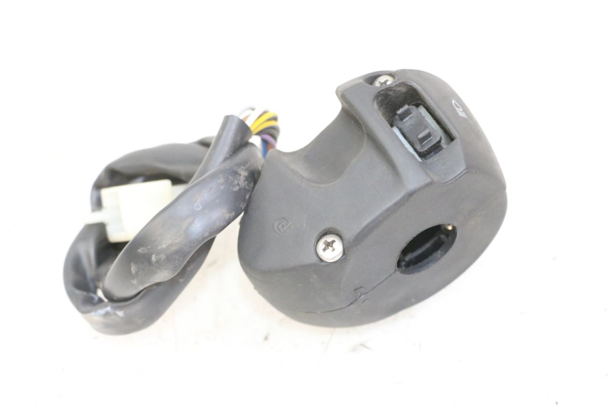 photo de LINKER STUURSCHAKELAAR PEUGEOT SATELIS 125 (2013 - 2018) - Andere kijkhoek