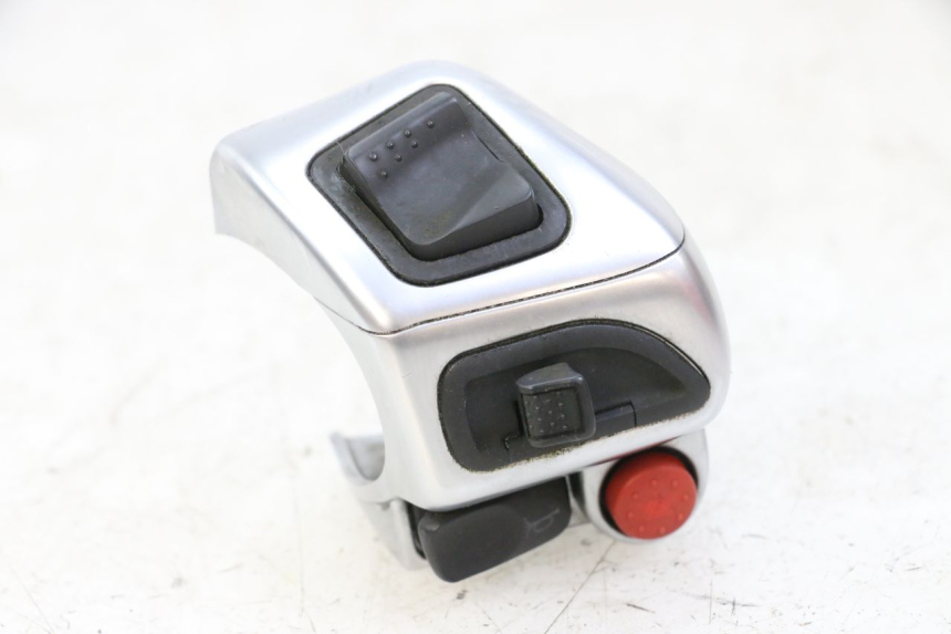 photo de LINKER STUURSCHAKELAAR PIAGGIO MP3 125 (2006 - 2014) - Hoofdaanzicht