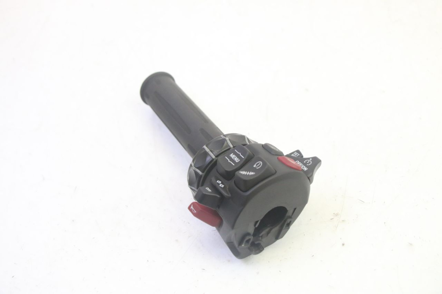 photo de LINKER SCHAKELAAR BMW R GS 1250 (2021 - 2024) - Technische close-up