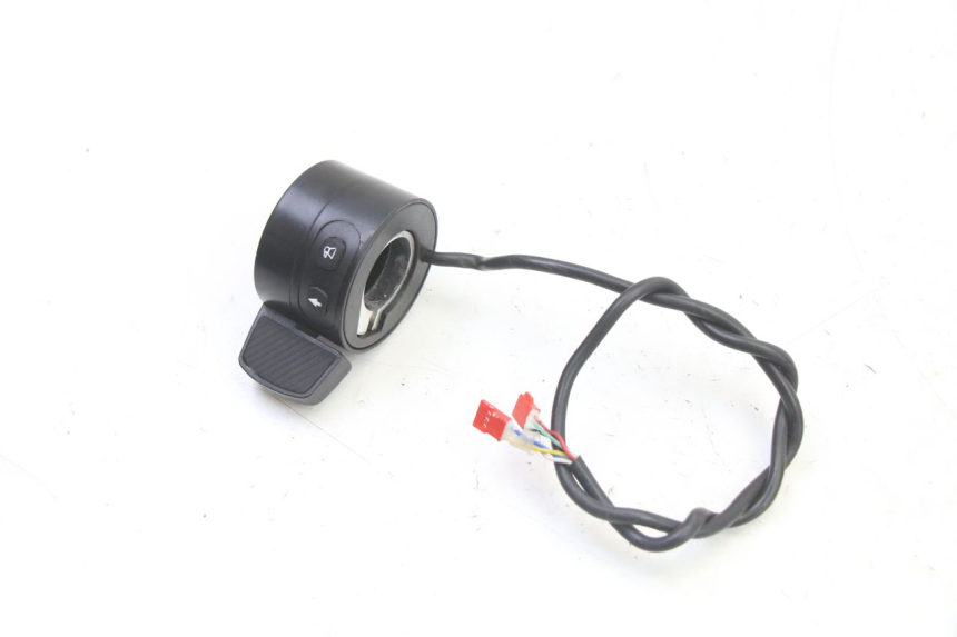 photo de LINKER STUURSCHAKELAAR PUNK ELECTRIC RIDER 1 - Hoofdaanzicht