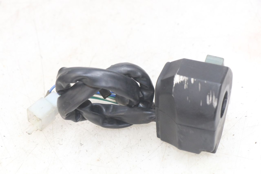 photo de LINKER STUURSCHAKELAAR YAMASAKI ROADSTER 50 (2013 - 2018) - Technische close-up