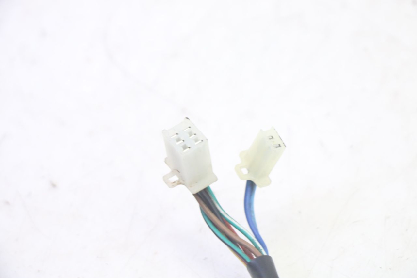 photo de LINKER STUURSCHAKELAAR TNT MOTOR ROMA 10' 4T 50 (2019 - 2022) - Bevestigingspunten