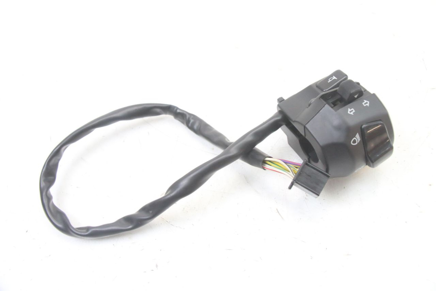 photo de LINKER STUURSCHAKELAAR ROYAL ENFIELD HYMALAYAN 410 (2016 - 2023) - Zoom op gebruiksstaat