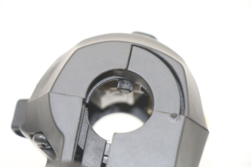 photo de LINKER STUURSCHAKELAAR ROYAL ENFIELD HYMALAYAN 410 (2016 - 2023) - Bevestigingspunten