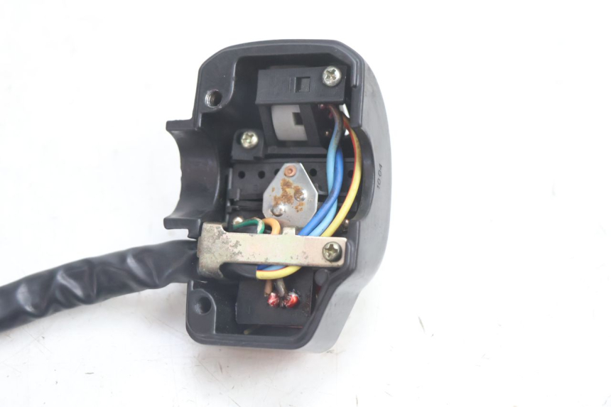 photo de LINKER STUURSCHAKELAAR KEEWAY RY6 2T 50 (2011 - 2019) - Overzicht