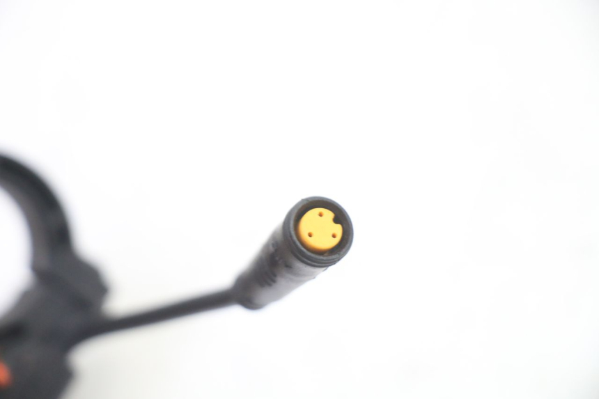 photo de LINKER STUURSCHAKELAAR HERO S10 1 - Technische close-up